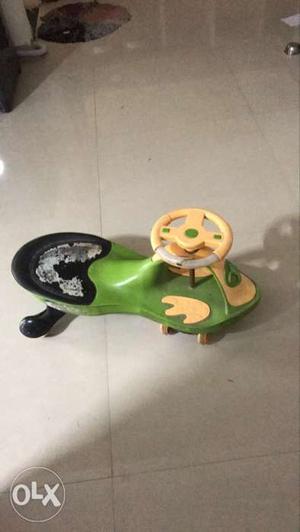 Green Wiggle Toy Car