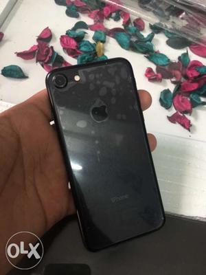 Iphone 7 32gb 14 months old with all original
