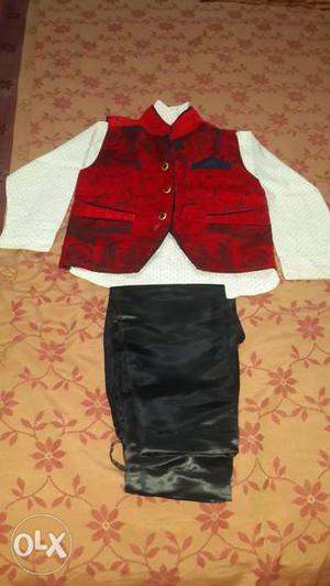 Party wear dress for 3 to 3.5 years old boy.