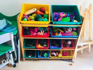 Toy organizer