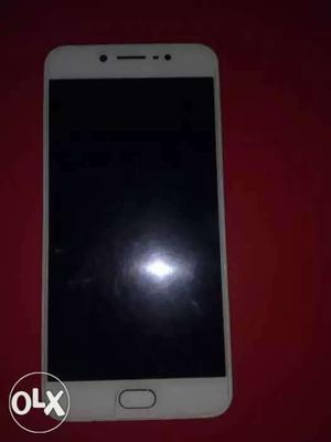 Vivo v5s 64gb intenal and 4gb ram good condition