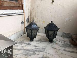 4 lights for sale in good condition