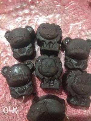 Animal shape dark chocolates 600per kg with