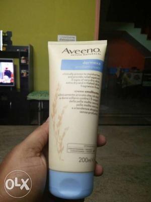 Aveeno Dermaxa emollient cream 200ml, world's