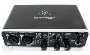 Behringer U-Phoria UMC202HD Audio Interface