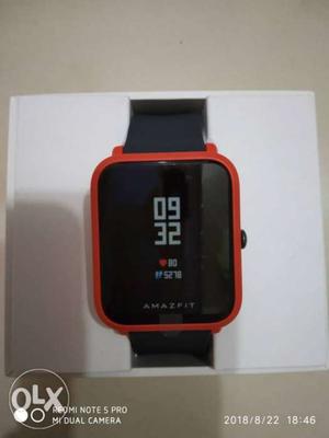 Selling a brand new box pack Amazefit Smart watch
