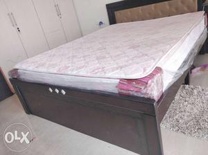Solid Wood Bed with Euro Spring 6inch mattress Queen size
