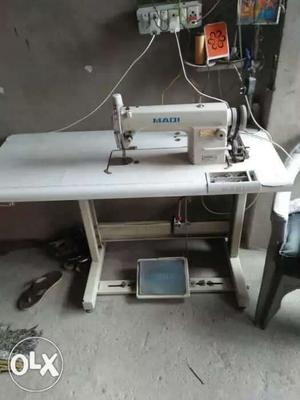 White Maiji Treadle Sewing Machine