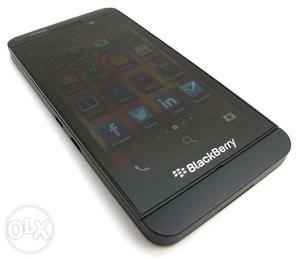 Blackberry z10 4 days use only,one year warranty