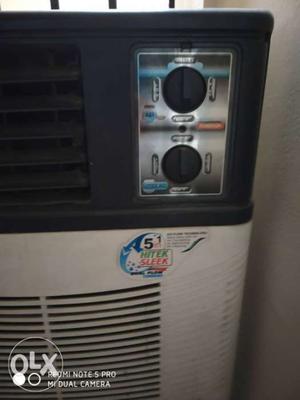 Branded air cooler with 40 liters water storage