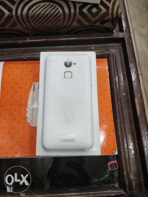 Coolpad note 3 lite one year old good condtion
