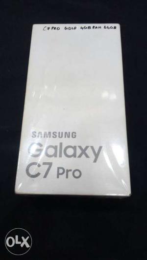 Good condition Samsung Galaxy c7 pro gold colour full kit
