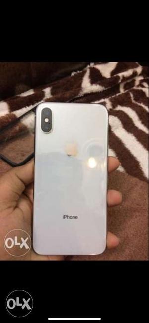 Iphone x 64 gb silver colourfor sale in showroom