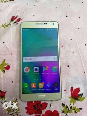 Samsung galaxy A7 old is gold without any