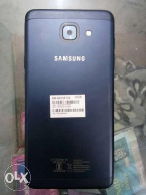 Samsung j7 max new phone only 1 month use very