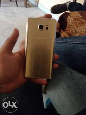 Samsung note5 32gb gold minor scratches available