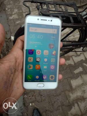 Vivo v5 11 month use phone with Bill box charger