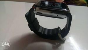 A very useful smart watch with full touch screen