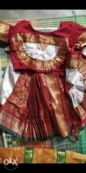 Bharathanatyam Dress, age 5 to 7 years.