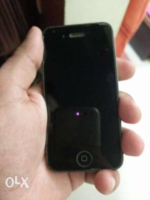 IPhone 4s good condition along with charger...
