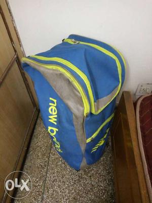 New balance cricket kit bag at 50% rate