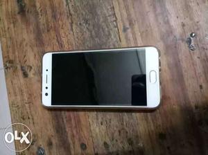 Oppo f3 untouch condition want to sell as early