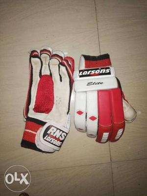 Pair Of White-and-red Larson's Leather Gloves