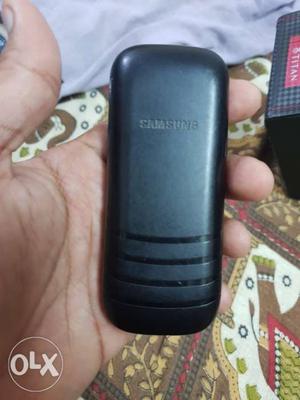 Samsung E In New condition with charger