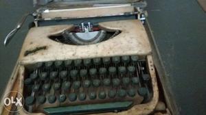 Typewriter Machine of jakay co.