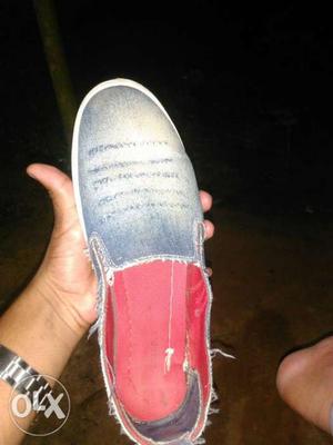 Unpaired Blue Denim Slip-on Shoe