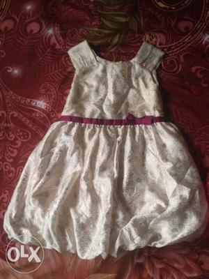 Unused Branded Frocks for sell (size 3-4 yr girl)