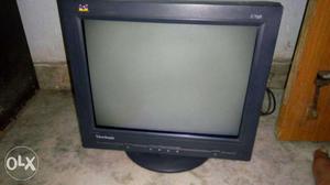 View sonic 17 inches CRT tube (system monitor)