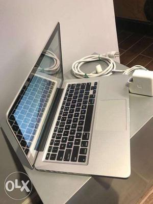 Apple MacBook Pro GB 256 GB - 2,3Ghz Space