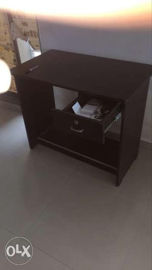 Black Wooden Single-drawer End Table