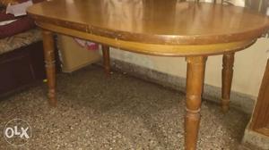 Dinning table ovel shape with 3 chairs