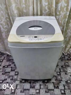 LG 5.5 kg fully automaticgood condition working and home