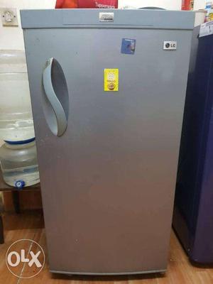 LG fridge 185L