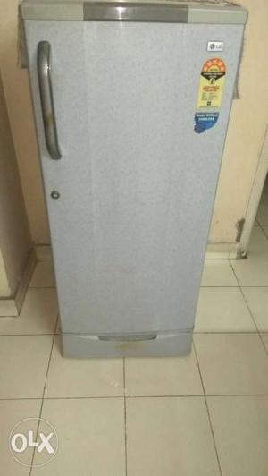 LG fridge in very good condition..