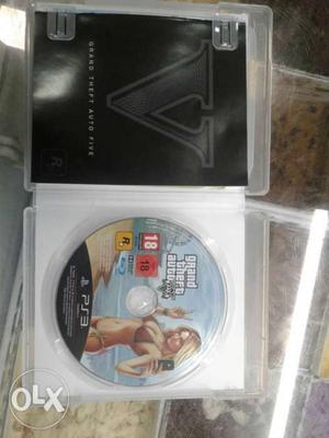 Ps3 with one remote and 3 games
