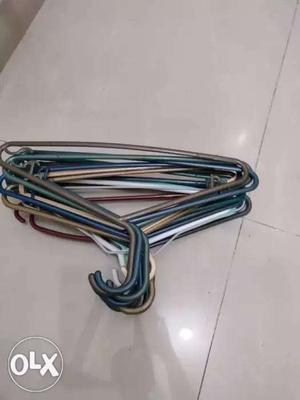 Quality cloth hanger for sale. 25 piece for