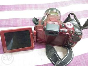Red Nikon Coolpix B700