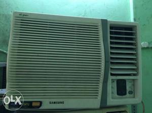 Samsung 1.5 ton window ac in very good condition