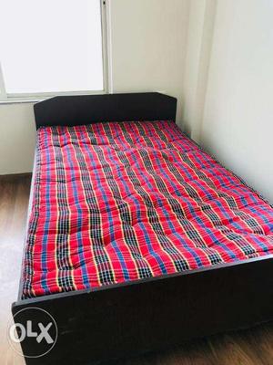 Single Bed with Matress