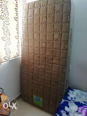 Single bed(Centuary Brand),used for 3 years,very