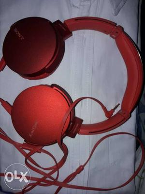 Sony head phones excellent condition red color with mic
