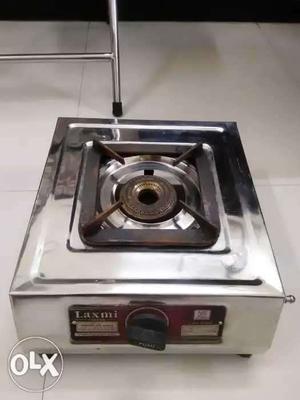 Unused kitchen stove in excellent