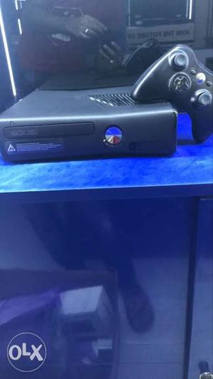 Xbox 360 with 20 games