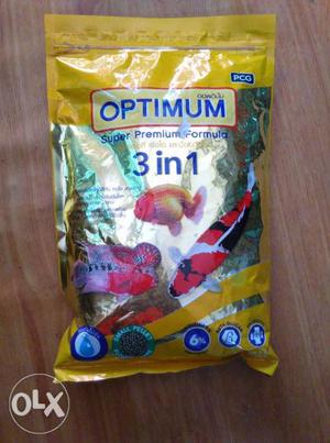 Optimum fish food available starting from Rs.100