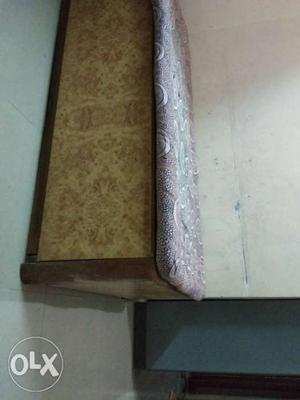7'×4' box Diwan bed made from sagon wood&ply
