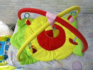 Baby gym baby would love this fresh as new,used